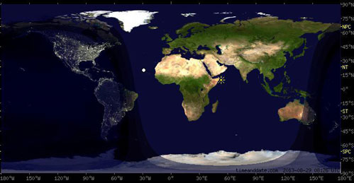 Figure 3 : Indication du point subsolaire sur une carte jour-nuit Il figure au large de la corne nord-est de l’Afrique (fin août donc été dans l’hémisphère Nord ⇒ le point subsolaire est au nord de l’Équateur) (9h30 GMT ⇒ donc le zénith heure solaire est bien à l’est du méridien de Greenwich) (image site TimeandDate)